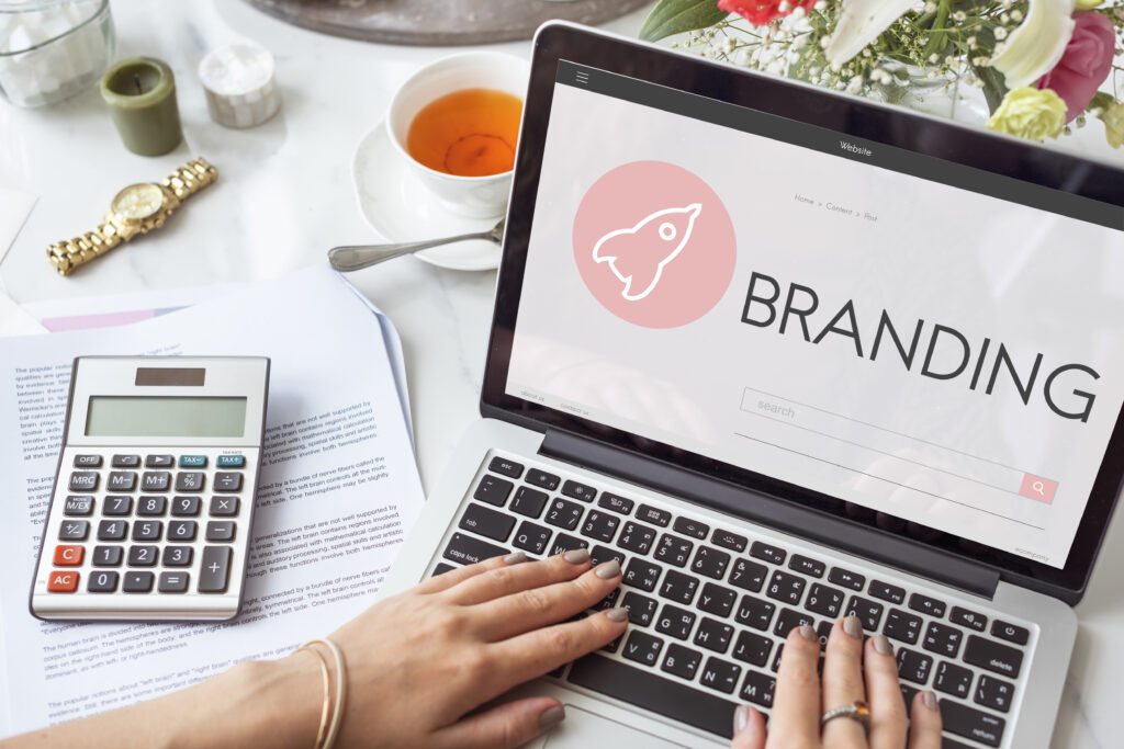 Ini 5 Keuntungan Jika Brand Bekerja Sama dengan Branding Agencies