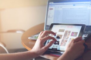 Tertarik dengan Social Media Marketing? Pastikan Kamu Punya 5 Skill Ini