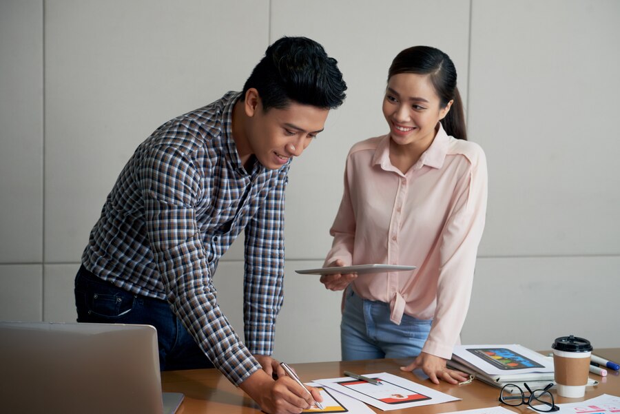 Jangan Menyesal! 5 Hal yang Harus Brand Anda Pikirkan sebelum Rebranding
