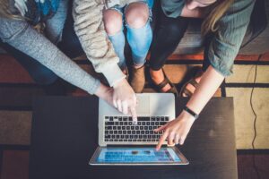 Transformasikan Bisnis Anda dengan Creative Marketing Agency Terbaik di Indonesia