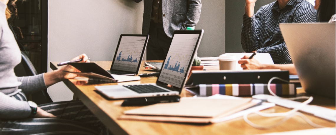 https://s18798.pcdn.co/dispatch/wp-content/uploads/sites/8960/2020/05/5ccc76fd61c01f35fabafbebc8cd8d4f_The-Pros-and-Cons-of-Getting-A-Digital-Marketing-Agency-for-Your-Business-1880-c-90.jpeg